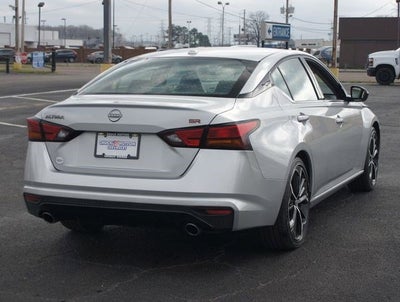 2023 Nissan Altima SR FWD