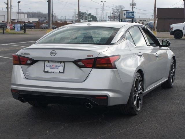 2023 Nissan Altima SR FWD