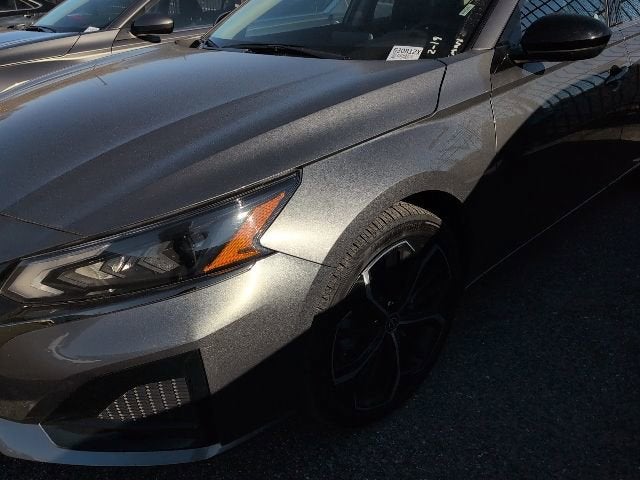 2025 Nissan Altima SR FWD