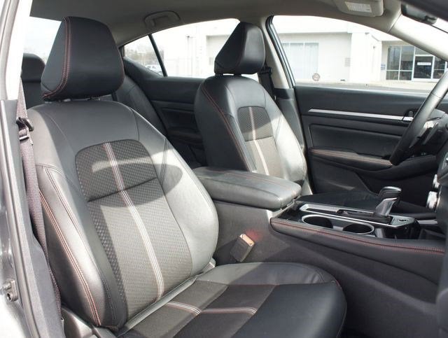 2025 Nissan Altima SR FWD