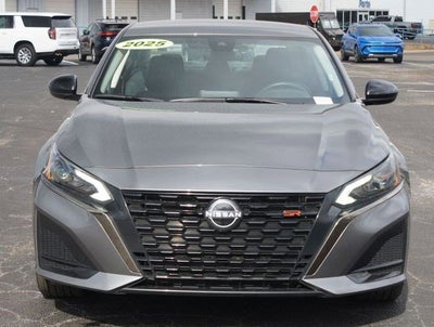 2025 Nissan Altima SR FWD