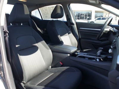 2023 Nissan Altima SV FWD