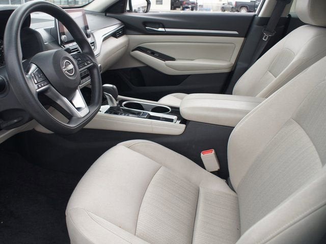 2023 Nissan Altima SV FWD