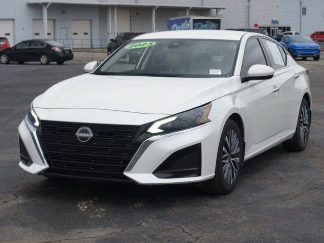 2023 Nissan Altima SV FWD