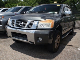 2012 Nissan Titan SV