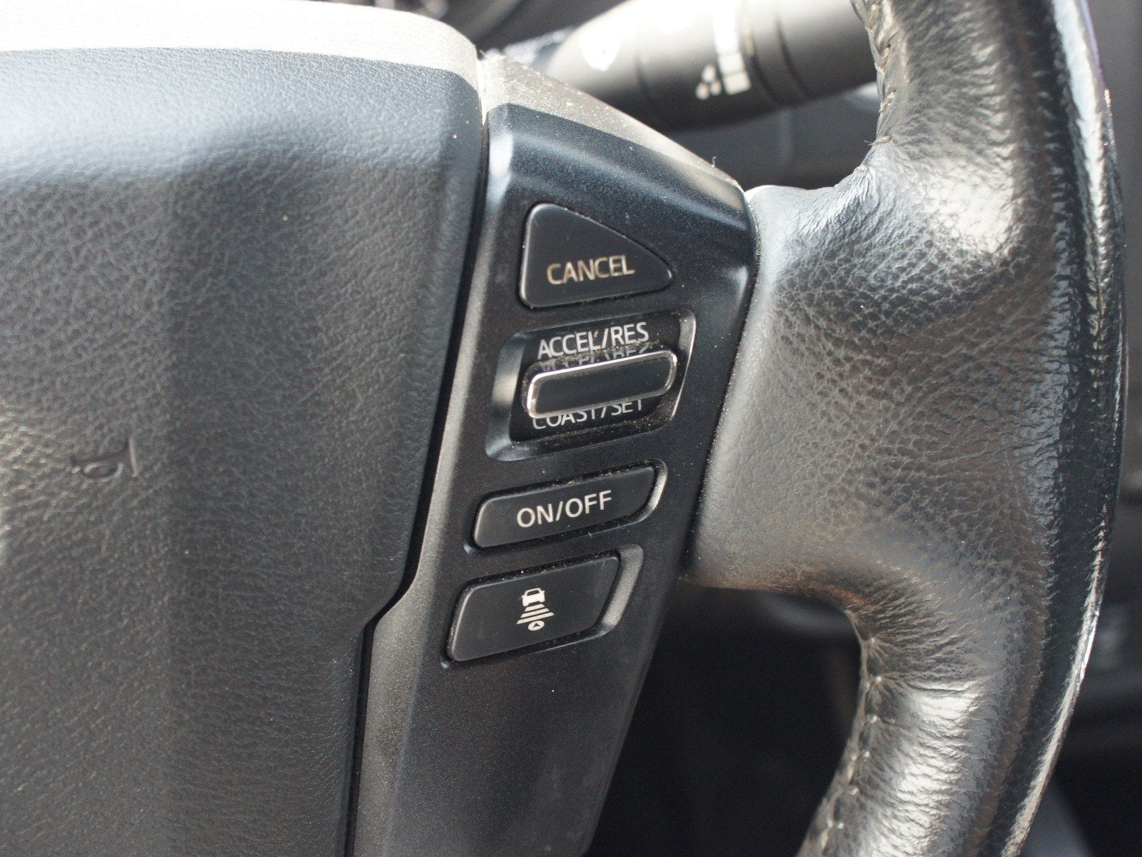 2022 Nissan Frontier Crew Cab SV 4x2