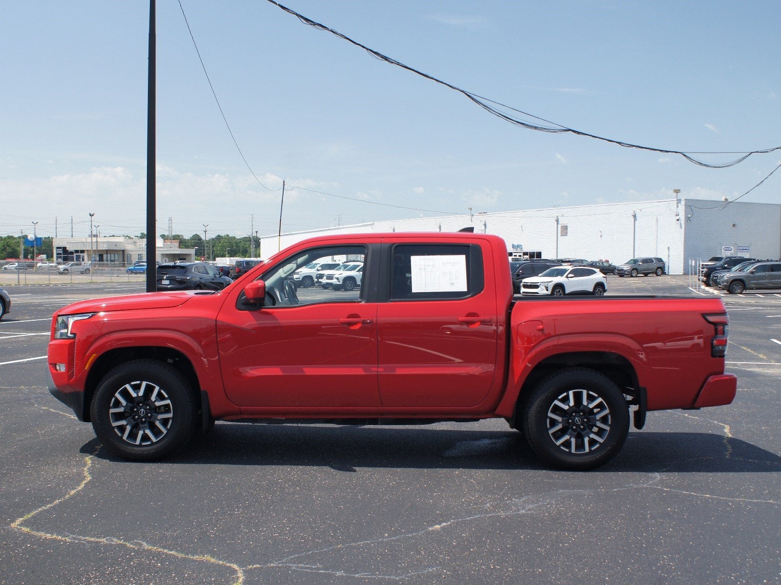 2022 Nissan Frontier Crew Cab SV 4x2