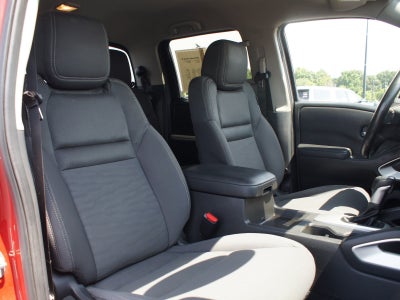 2022 Nissan Frontier Crew Cab SV 4x2