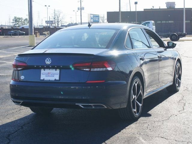2022 Volkswagen Passat 2.0T R-Line