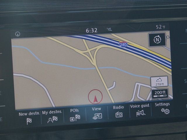 2022 Volkswagen Passat 2.0T R-Line