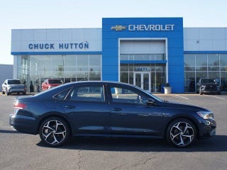 2022 Volkswagen Passat 2.0T R-Line