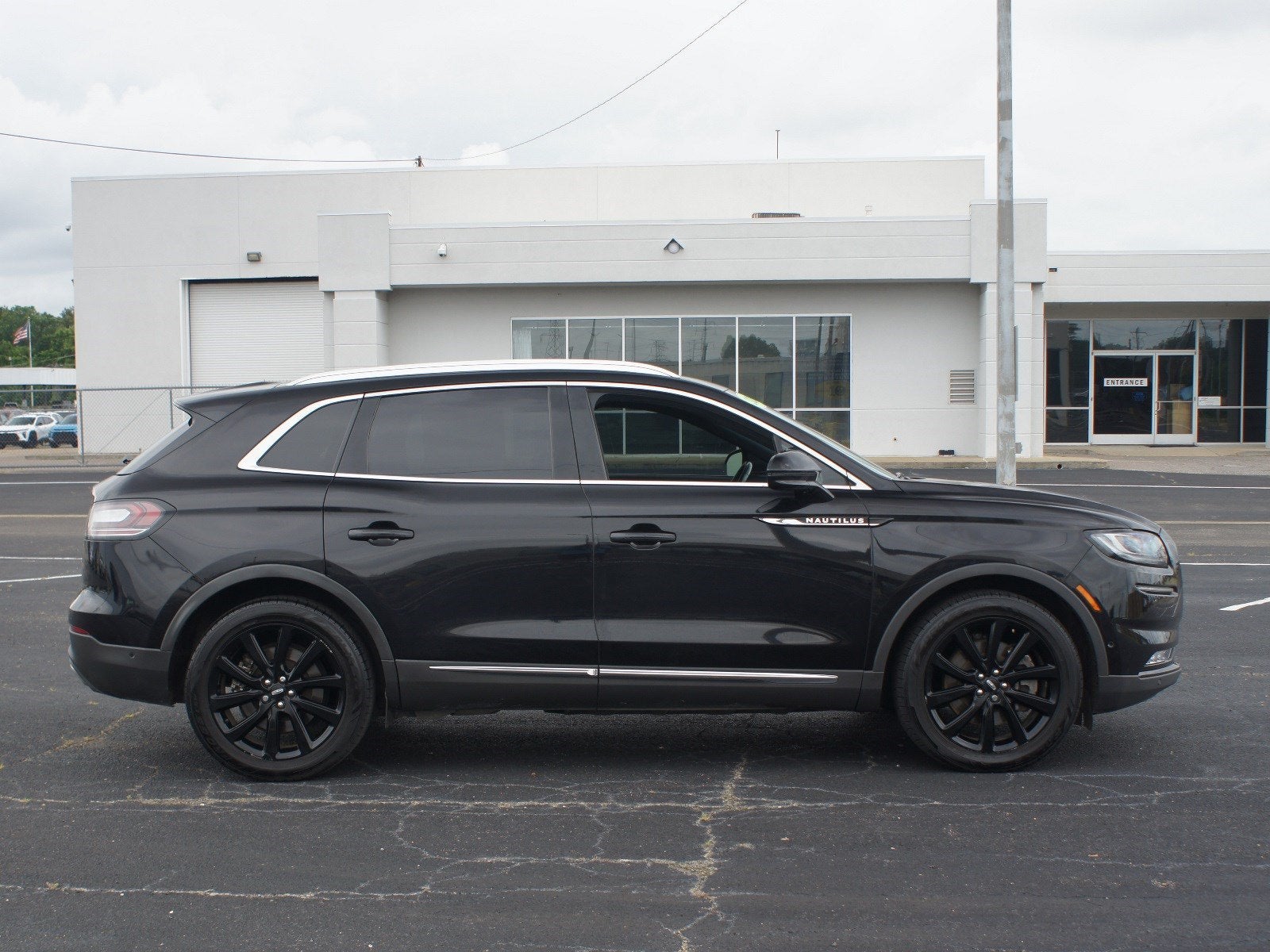 2021 Lincoln Nautilus Reserve