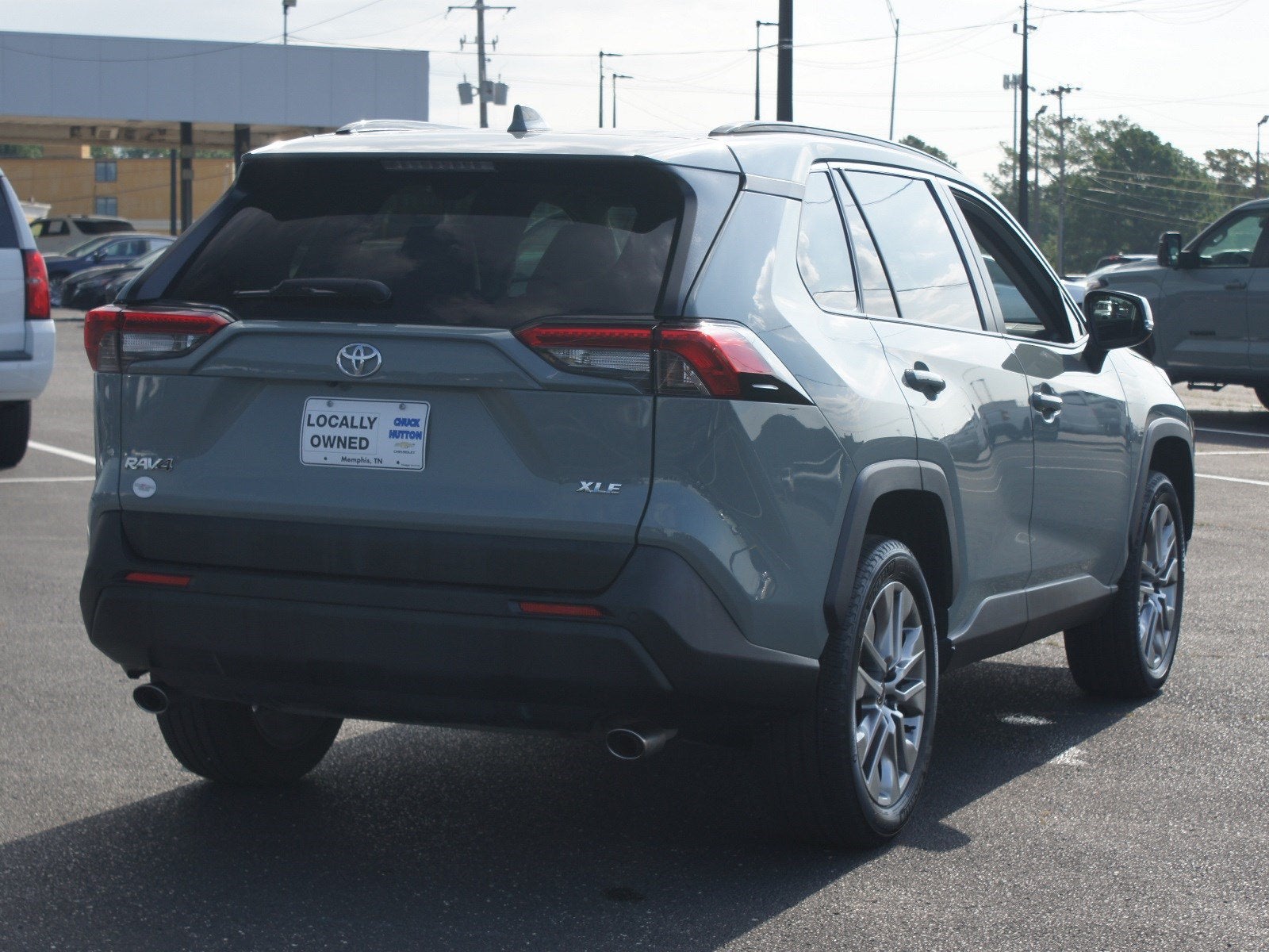 2022 Toyota RAV4 XLE Premium
