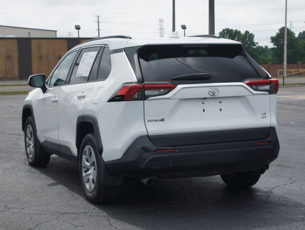 2021 Toyota RAV4 LE