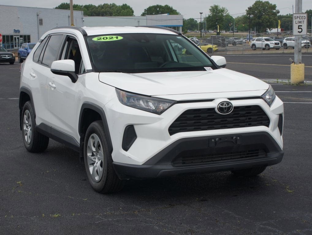 2021 Toyota RAV4 LE