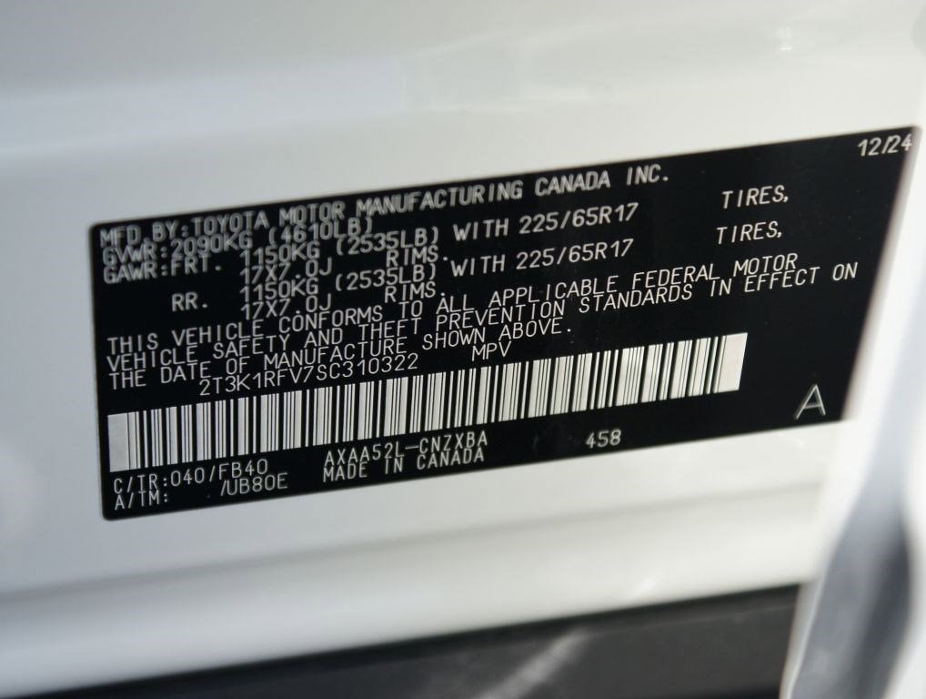 2025 Toyota RAV4 LE