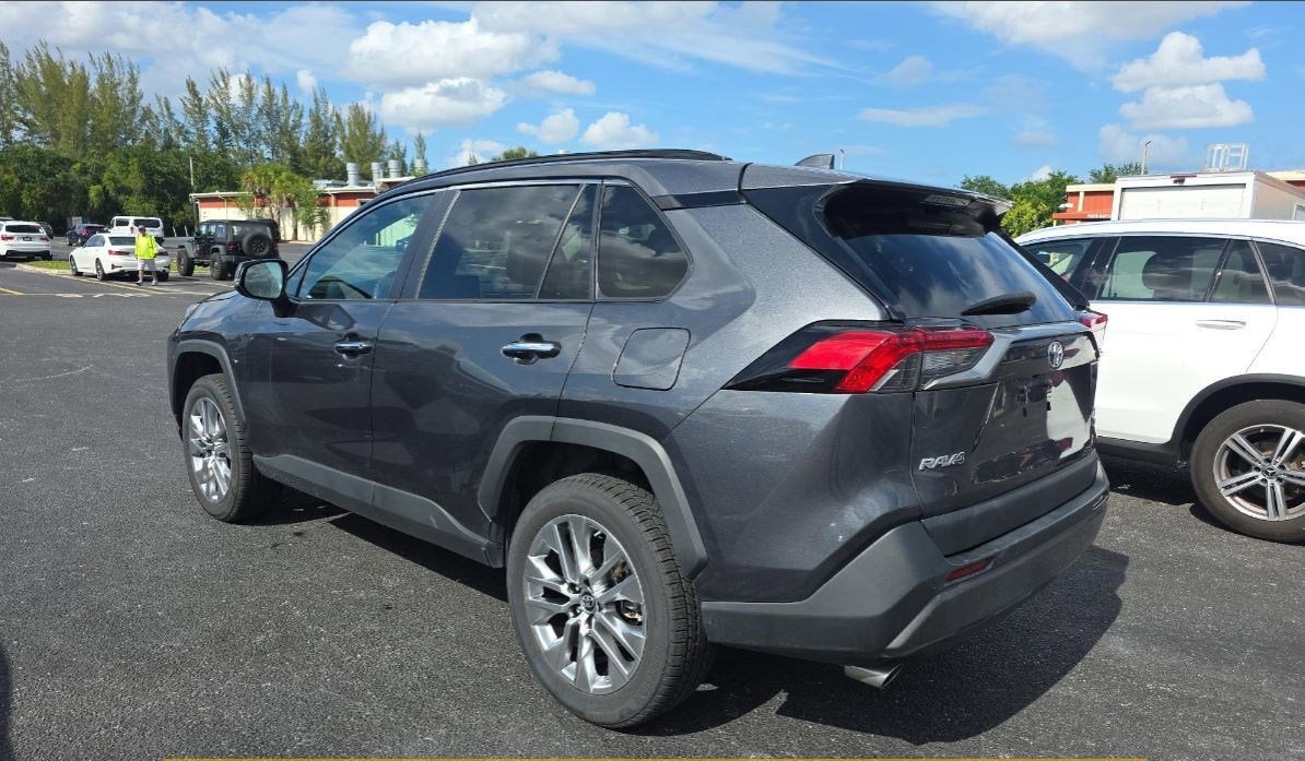2019 Toyota RAV4 Limited