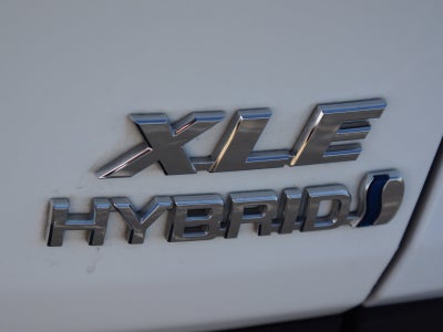2020 Toyota RAV4 Hybrid XLE