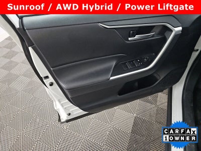 2020 Toyota RAV4 Hybrid XLE