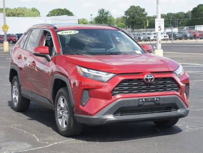 2023 Toyota RAV4 XLE