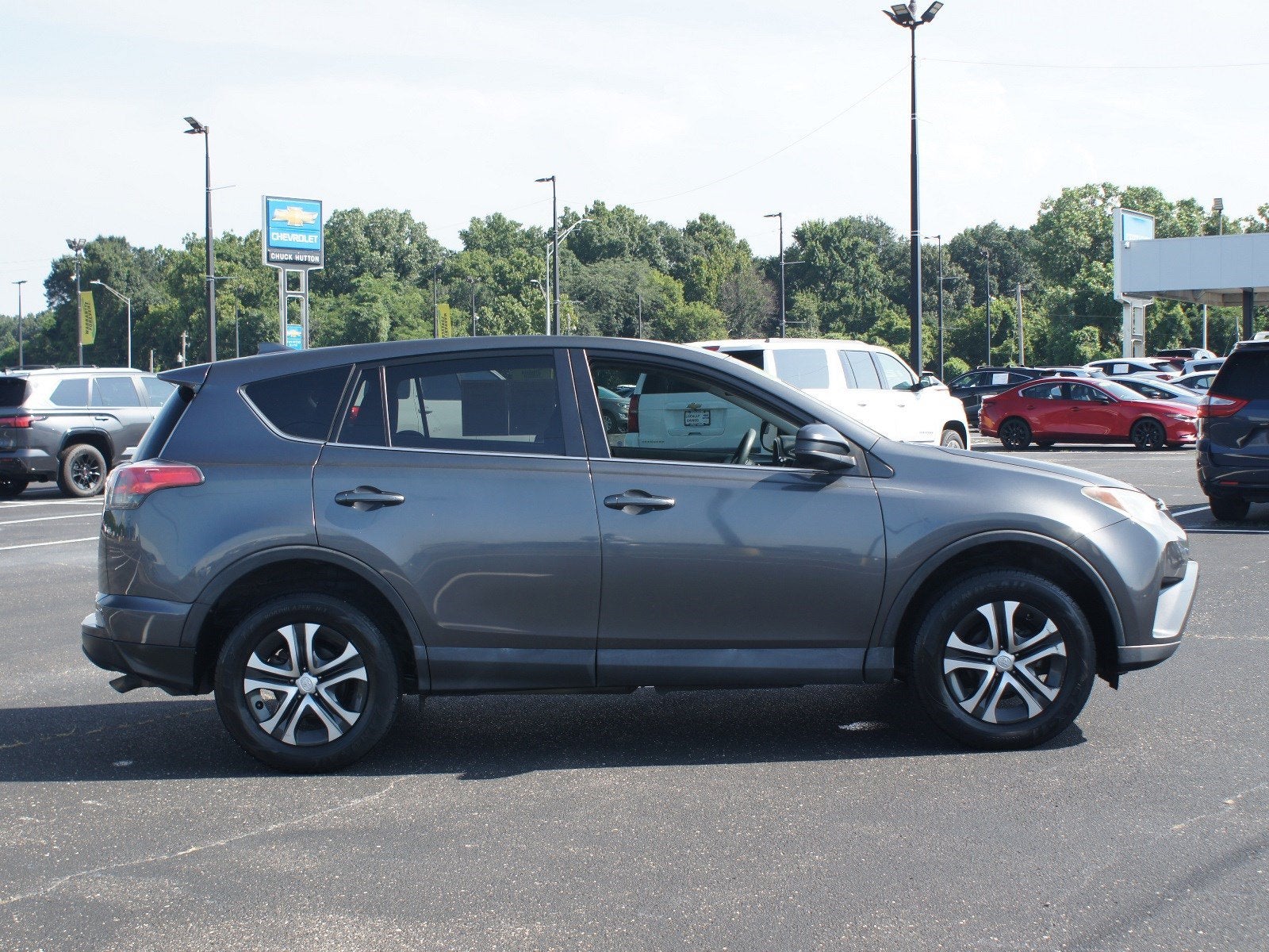 2018 Toyota RAV4 LE