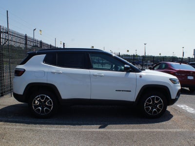 2025 Jeep Compass Trailhawk 4x4