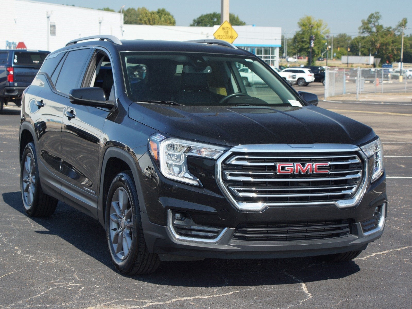 2024 GMC Terrain SLT