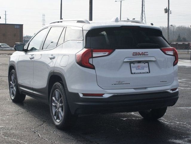 2023 GMC Terrain SLT