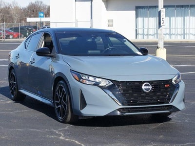 2024 Nissan Sentra SR Xtronic CVT