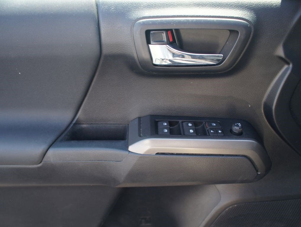 2021 Toyota Tacoma 4WD SR