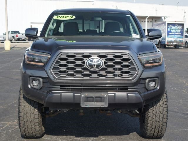 2023 Toyota Tacoma SR V6
