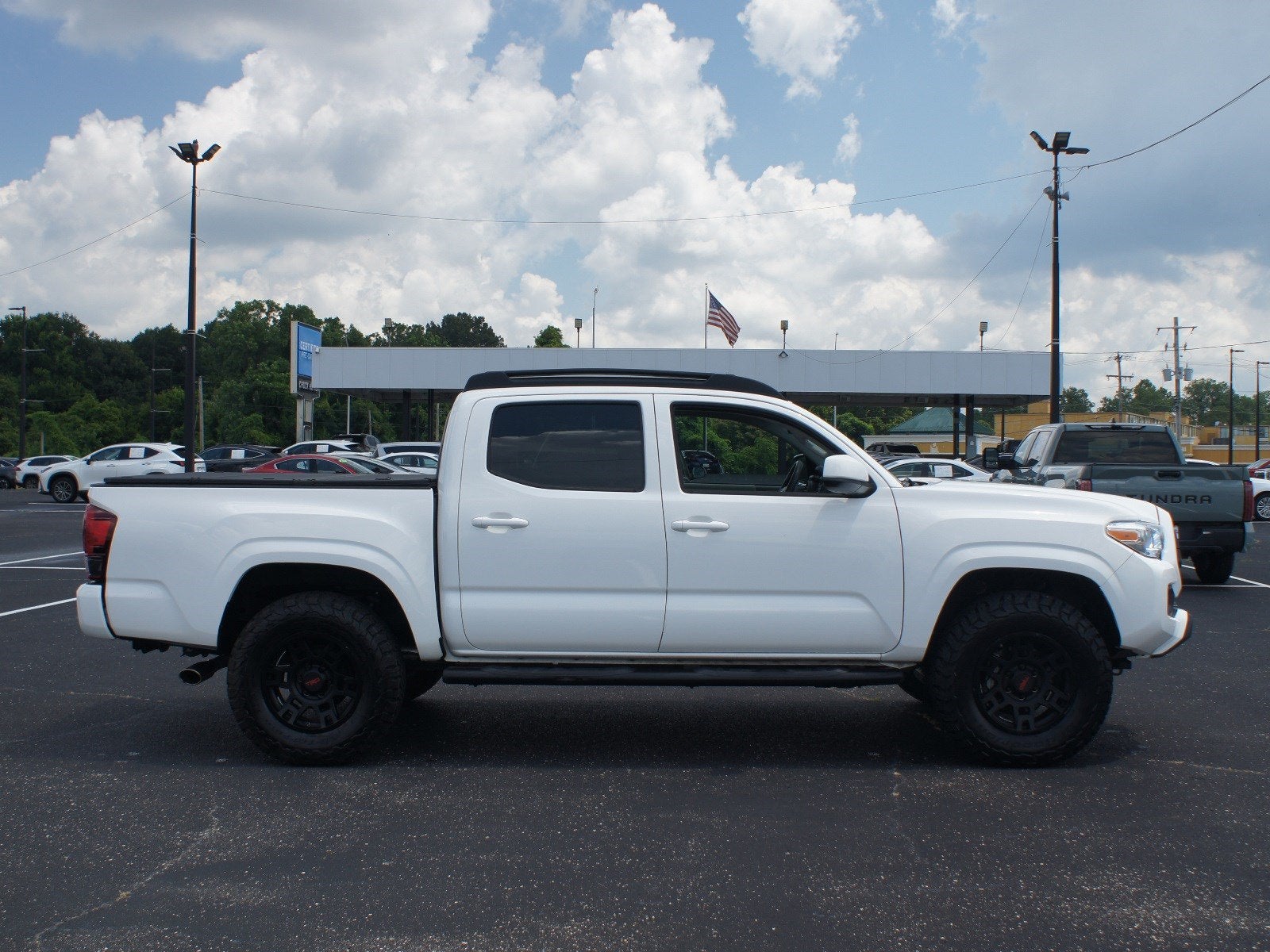 2023 Toyota Tacoma 4WD SR