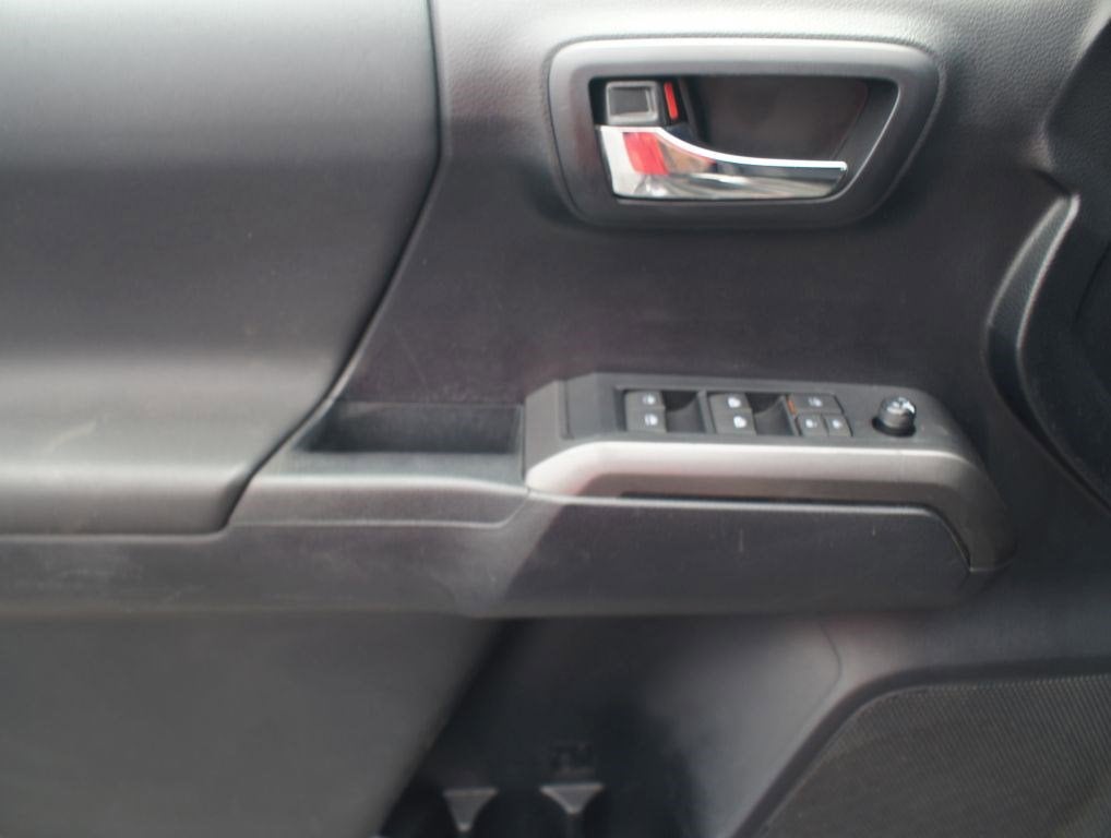 2019 Toyota Tacoma 4WD SR
