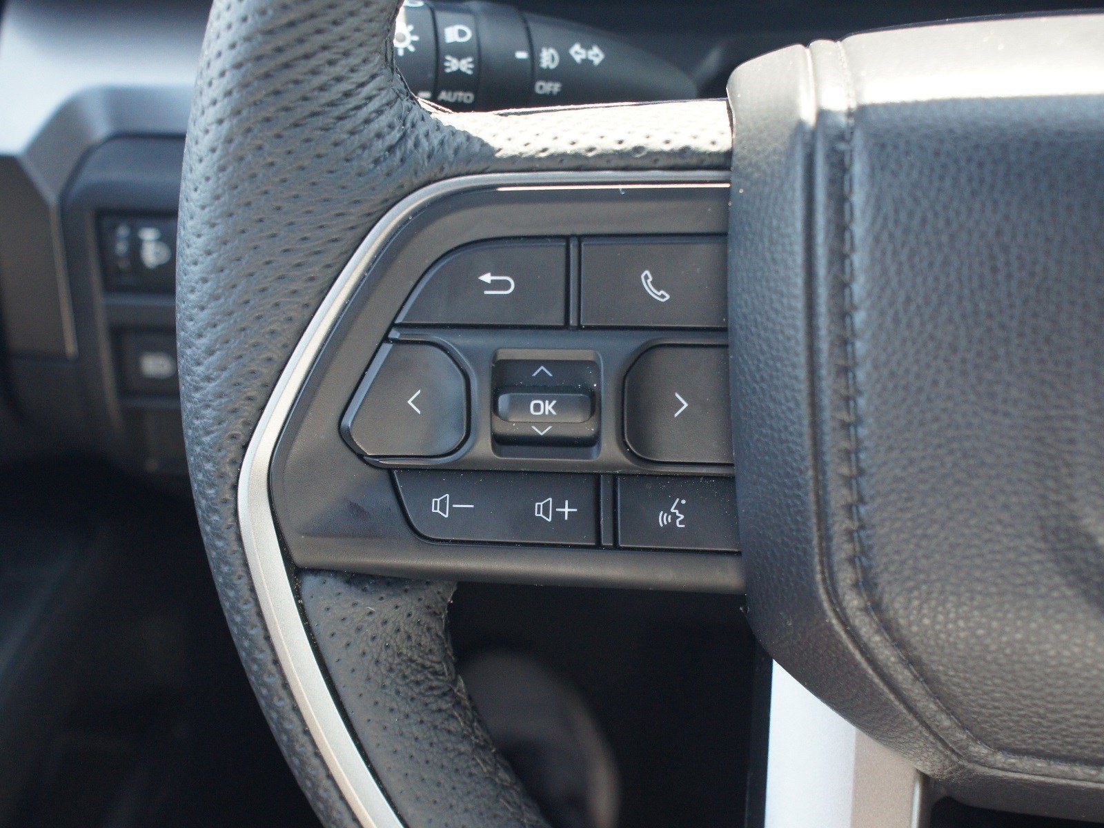 2025 Toyota Tacoma 4WD TRD Sport SR5