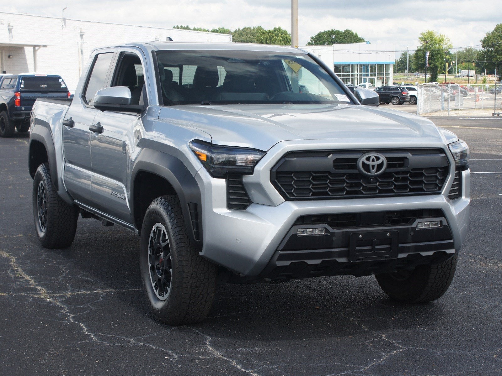 2024 Toyota Tacoma 4WD SR5