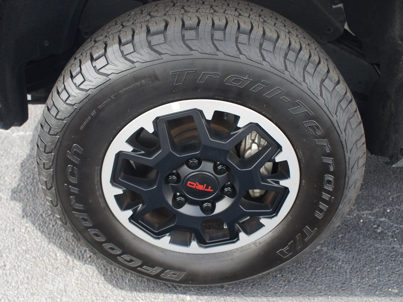 2024 Toyota Tacoma 4WD SR5