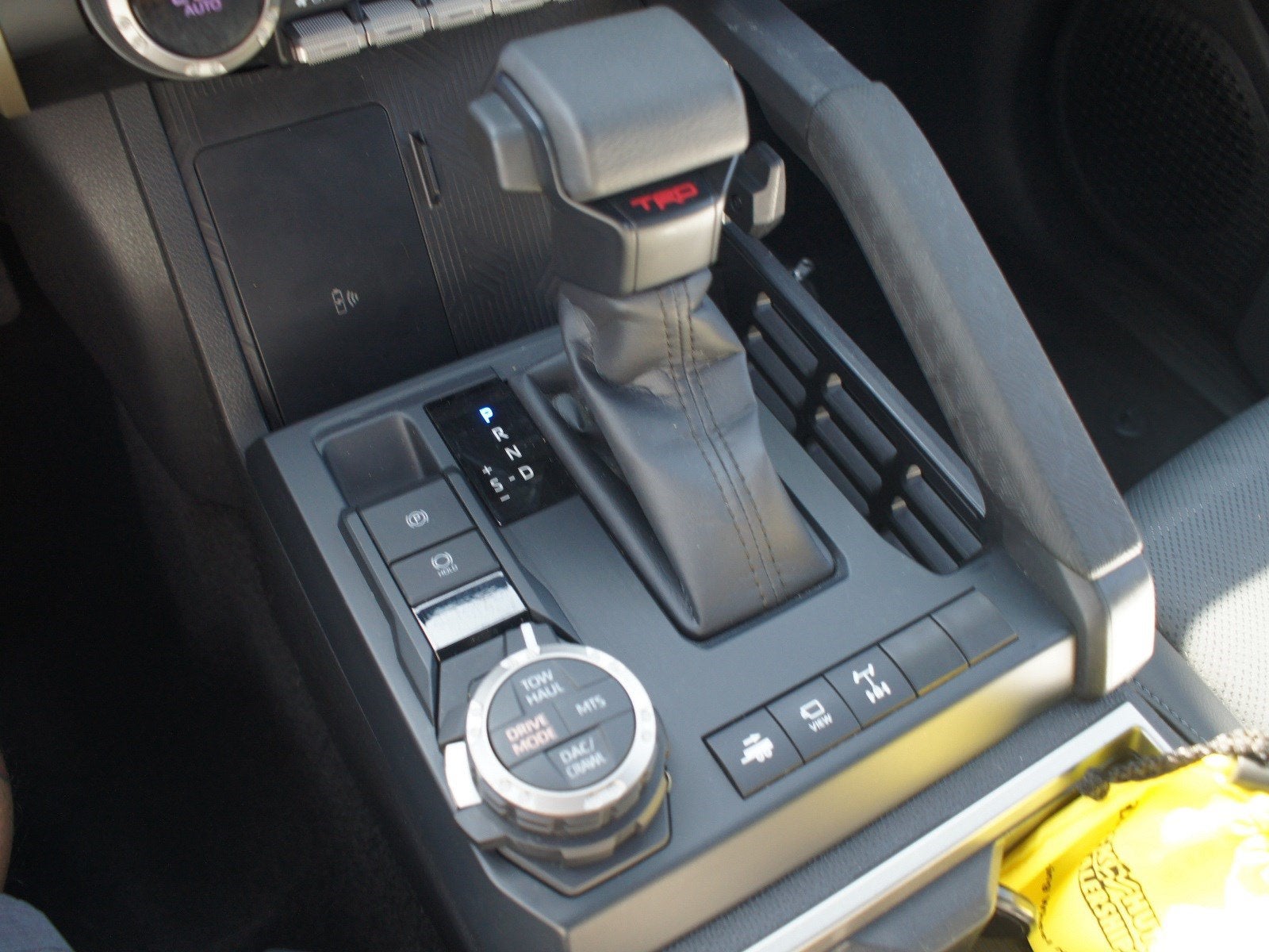 2025 Toyota Tacoma 4WD SR