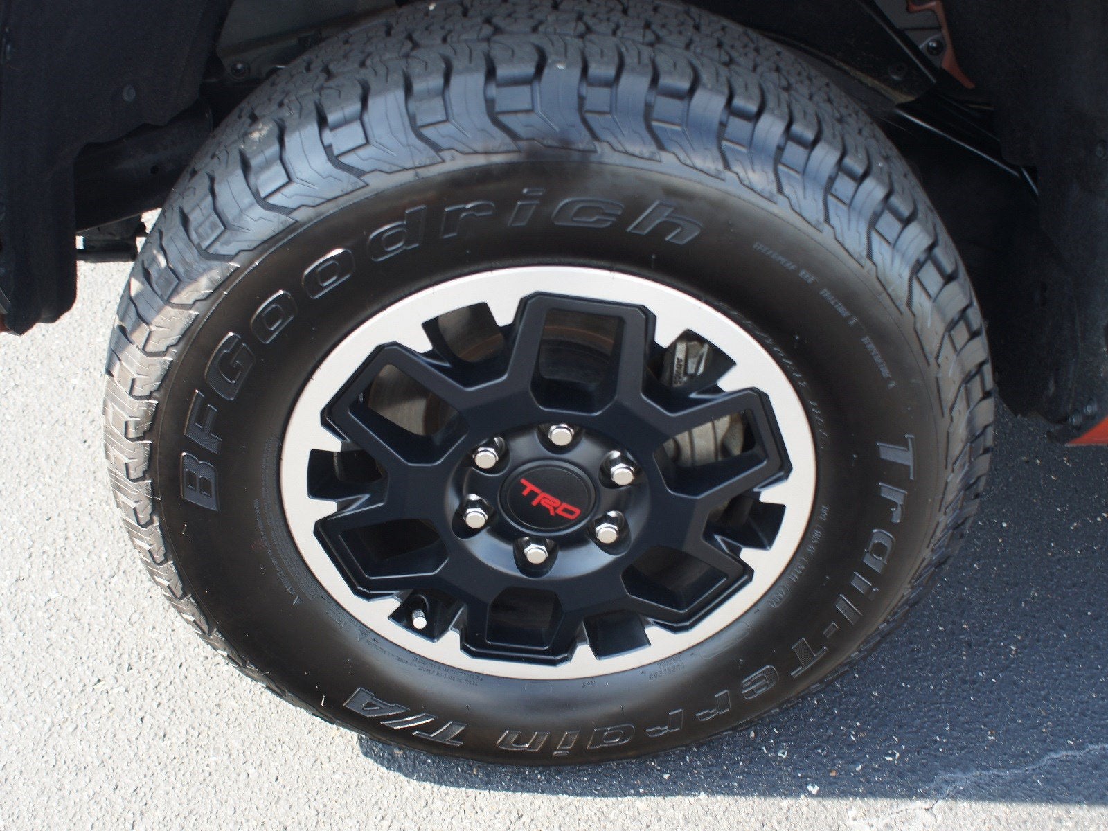 2025 Toyota Tacoma 4WD SR