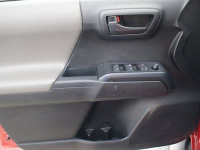 2022 Toyota Tacoma 2WD SR