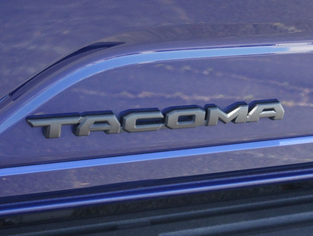 2024 Toyota Tacoma 2WD SR5