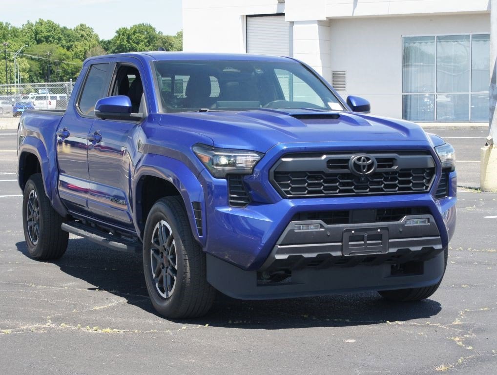 2024 Toyota Tacoma 2WD SR5