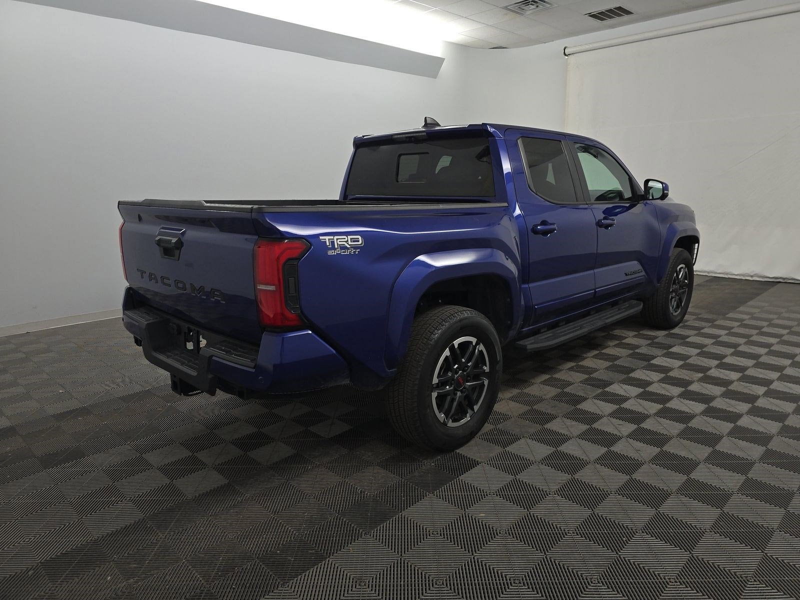 2024 Toyota Tacoma 2WD SR5