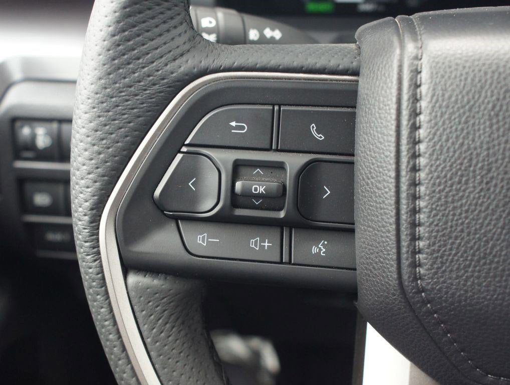 2025 Toyota Tacoma 4WD TRD Sport Hybrid