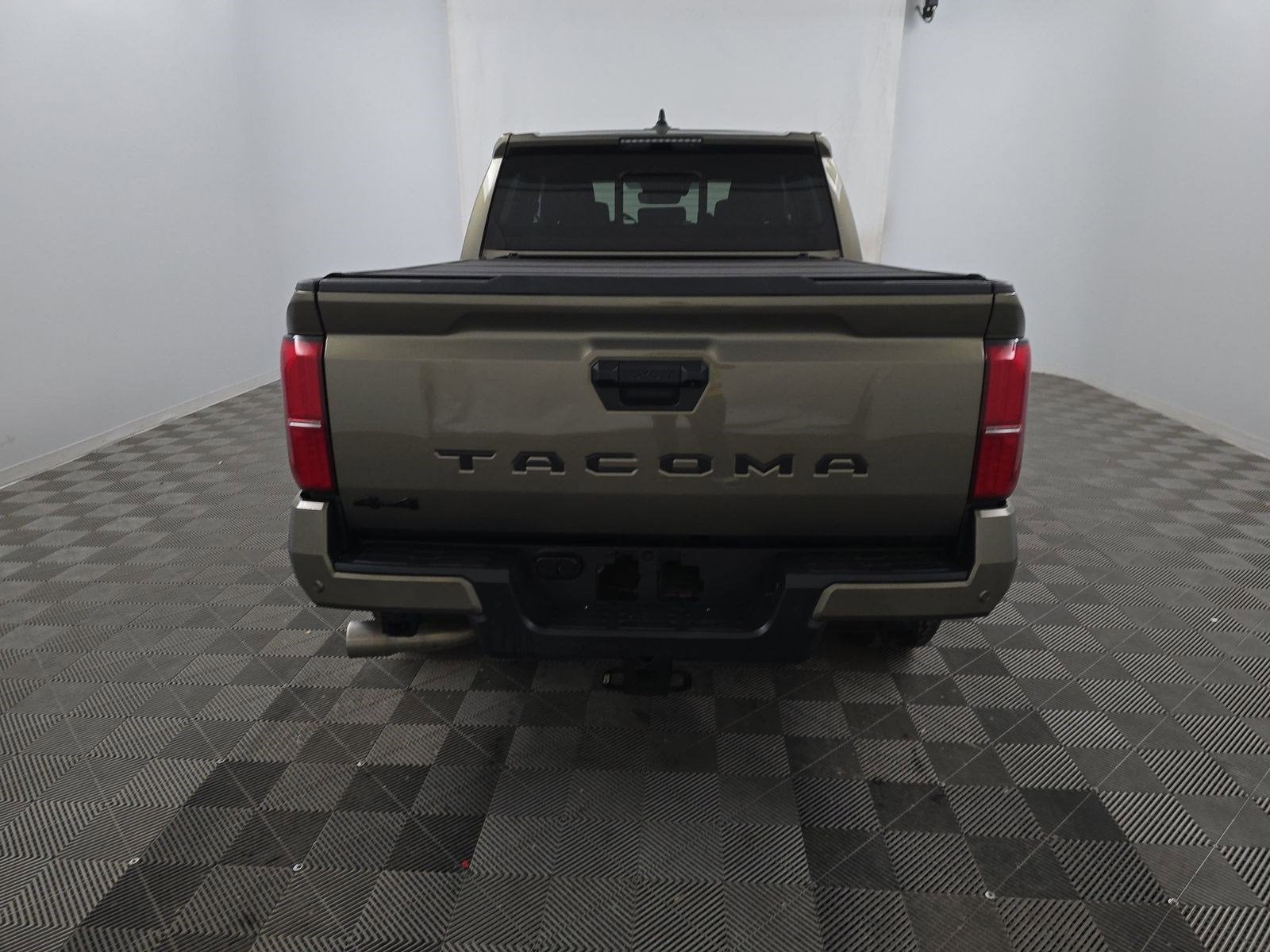 2025 Toyota Tacoma 4WD SR