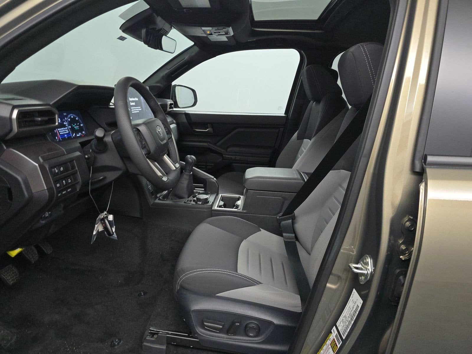 2025 Toyota Tacoma 4WD SR