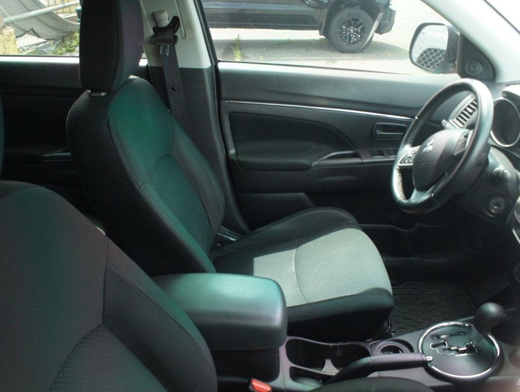 2015 Mitsubishi Outlander Sport 2.4 ES