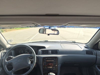2001 Toyota Camry LE