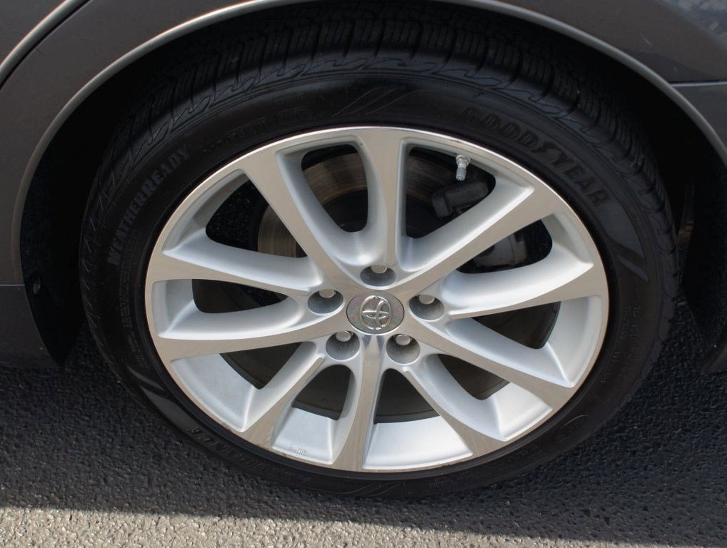 2013 Toyota Avalon Limited