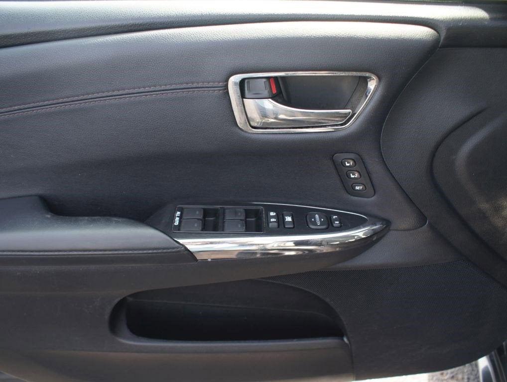 2013 Toyota Avalon Limited