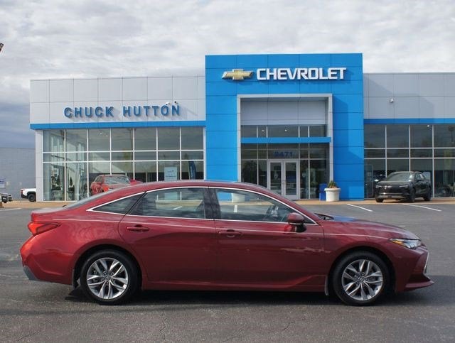 2019 Toyota Avalon XLE